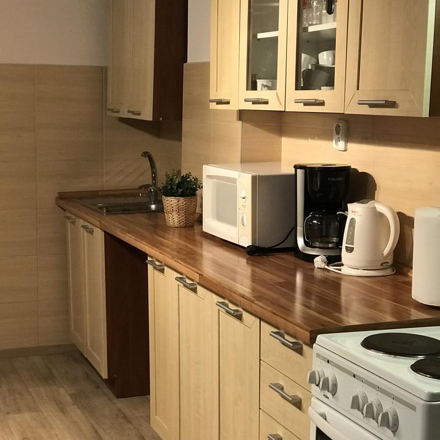Pension Crhan Микулов Экстерьер фото